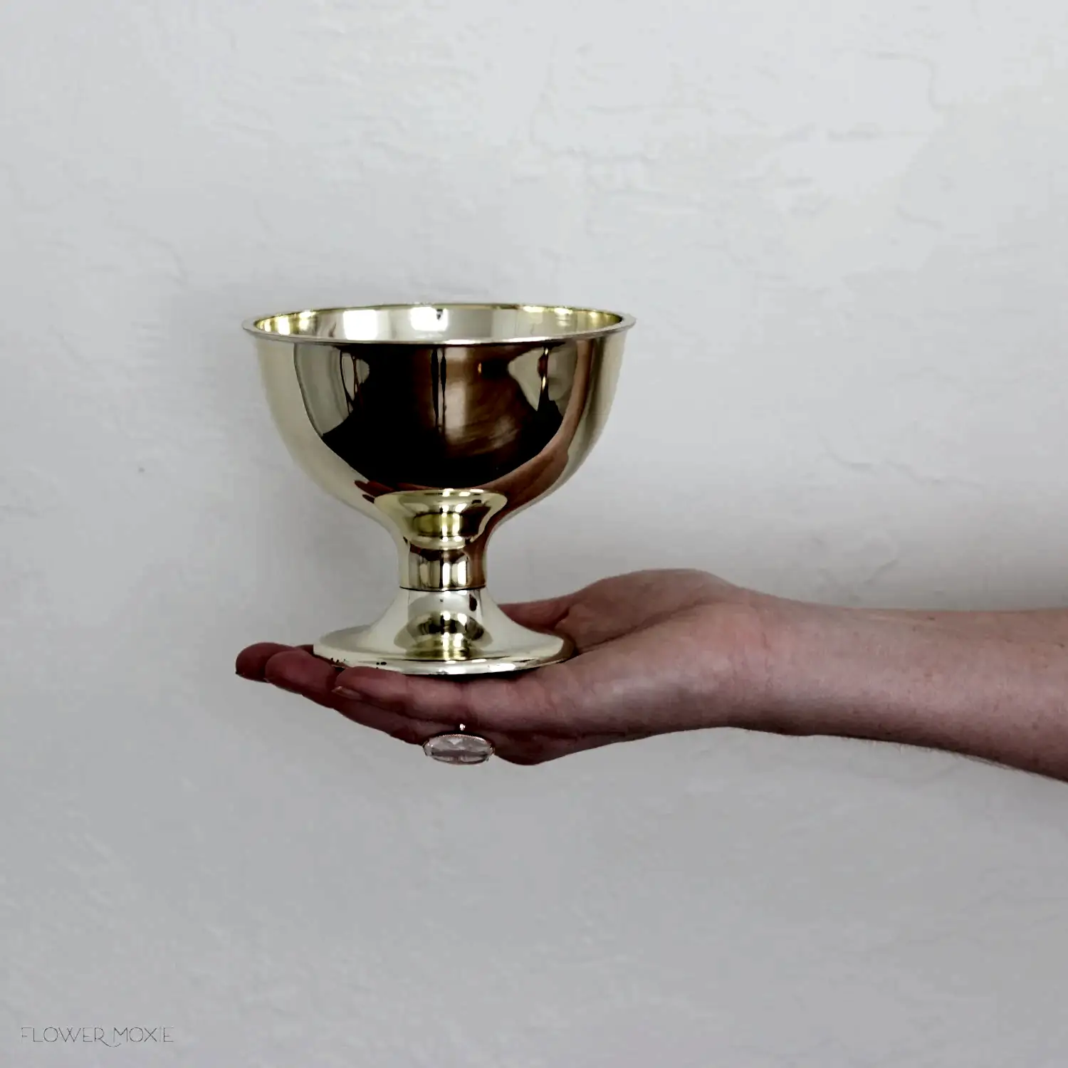 Classic Gold Pedestal Bowl