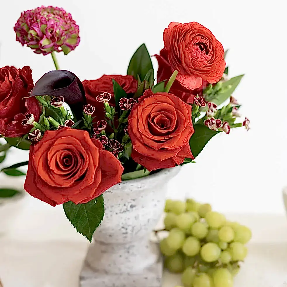 Red Siren Premade Centerpieces