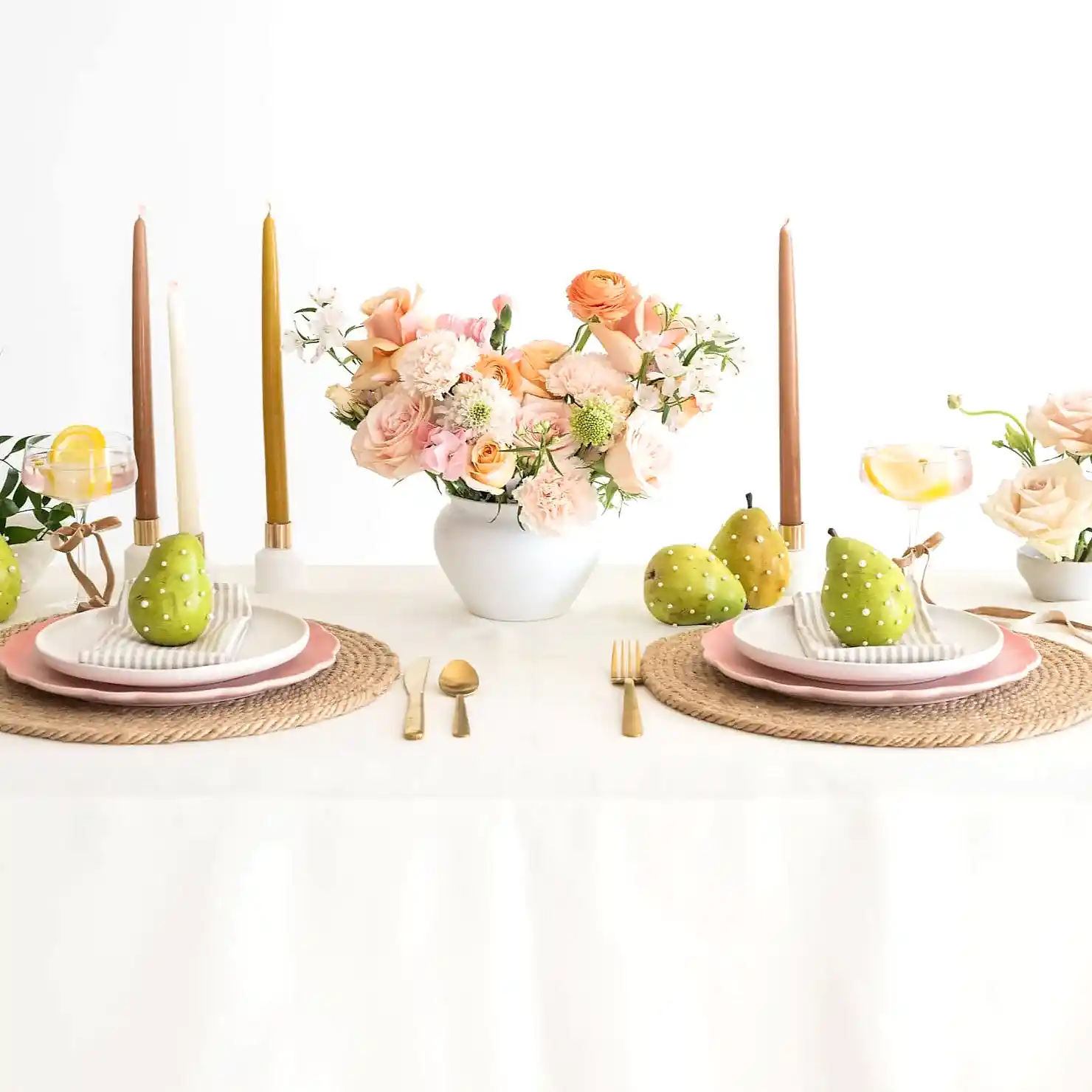 Peachy Keen Premade Centerpieces